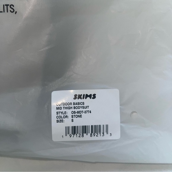 SKIMS STONE OUTDOOR MID THIGH BODYSUIT/ ONESIE - Picture 8 of 9